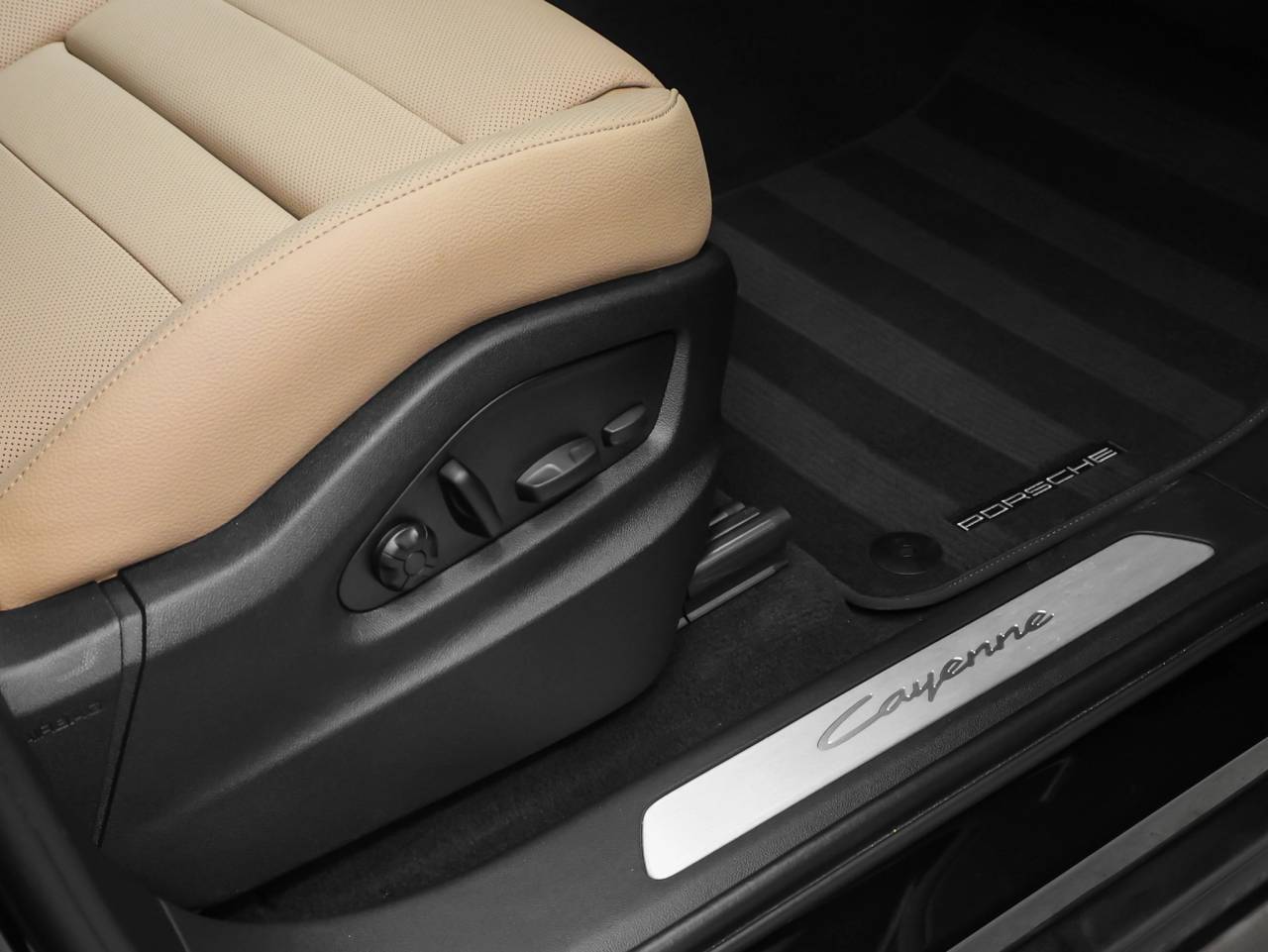 2025 Porsche Cayenne Cayenne