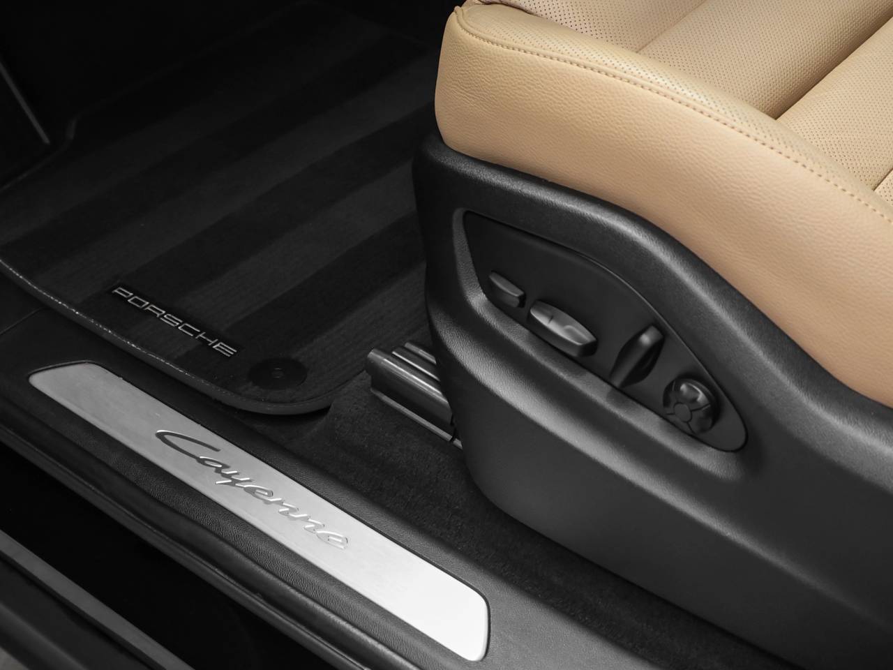 2025 Porsche Cayenne Cayenne