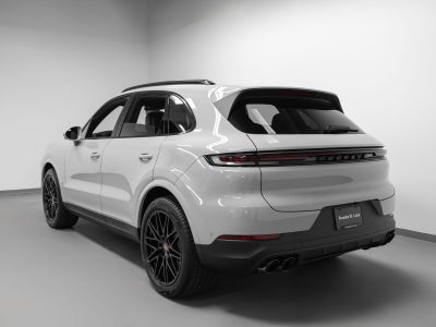 2026 Porsche Cayenne Base