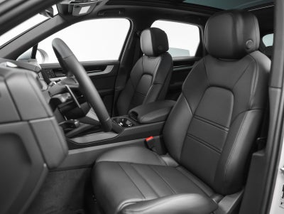 2026 Porsche Cayenne Base