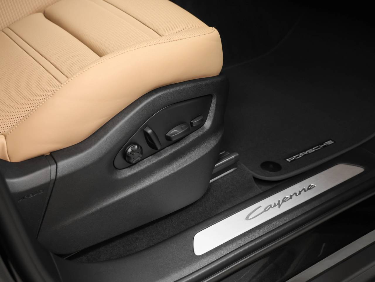 2026 Porsche Cayenne Base