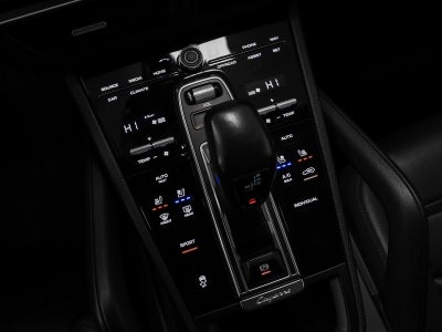 2022 Porsche Cayenne Cayenne Platinum Edition (MY22)