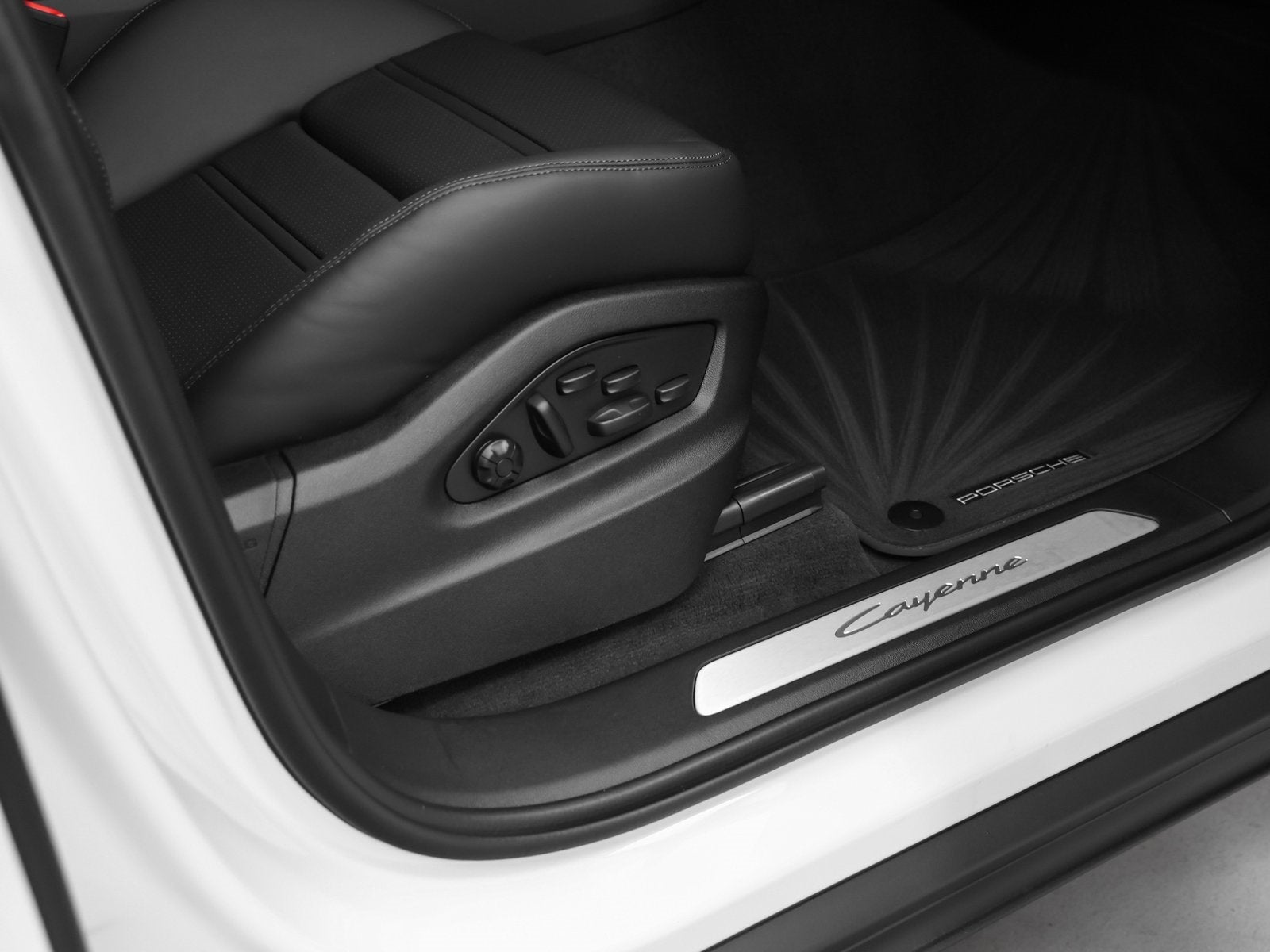 2025 Porsche Cayenne Cayenne