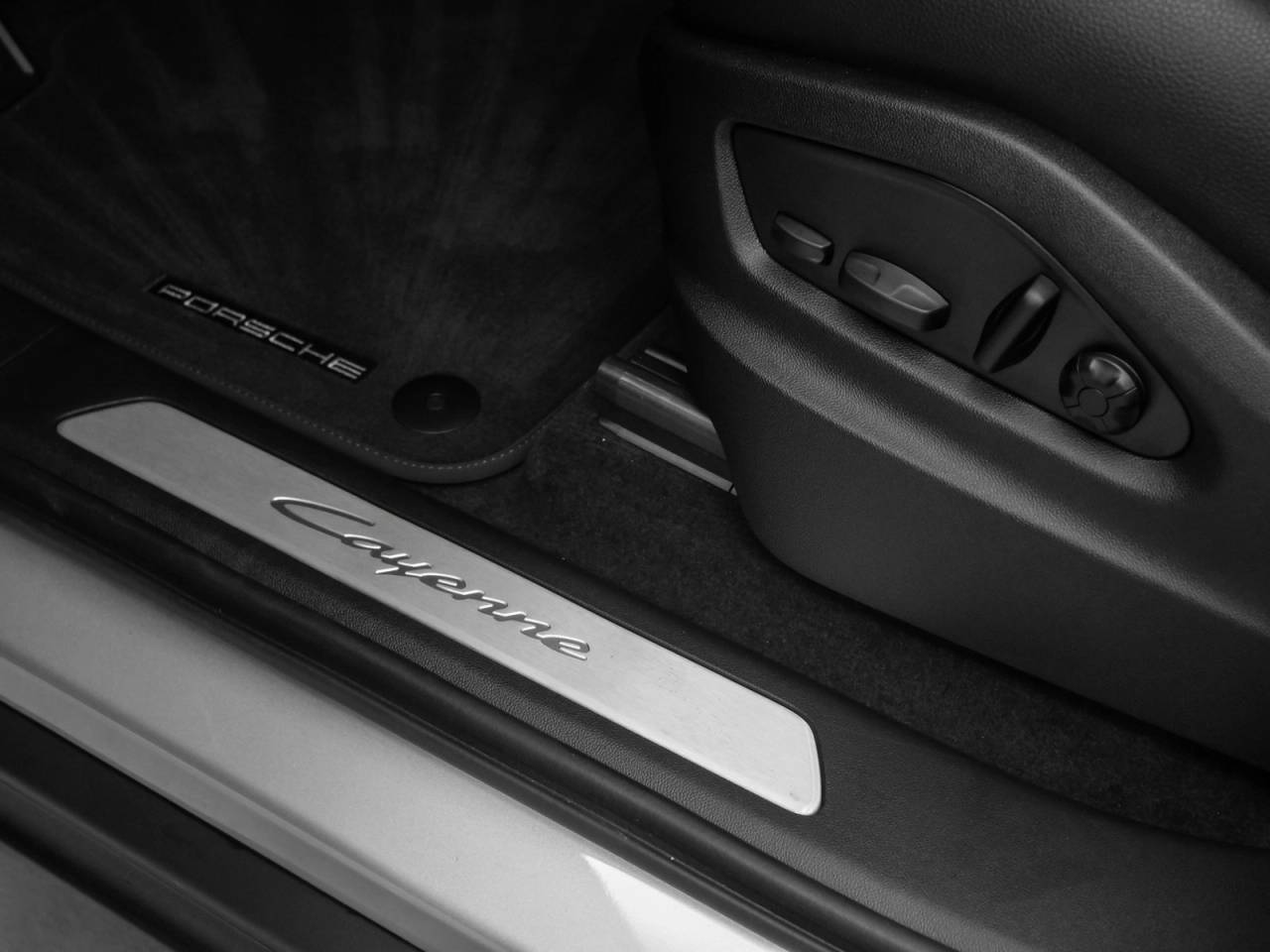 2025 Porsche Cayenne Cayenne