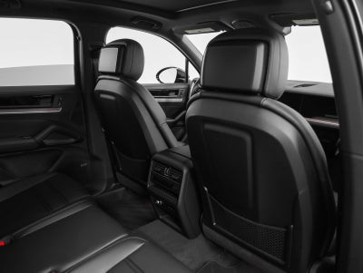 2025 Porsche Cayenne Base