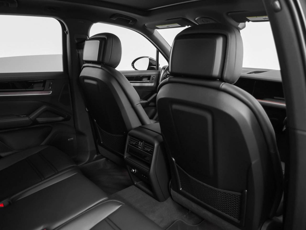 2025 Porsche Cayenne Base