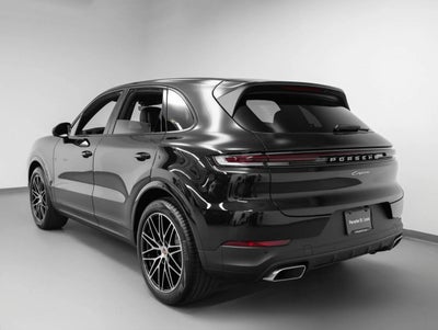 2025 Porsche Cayenne Base