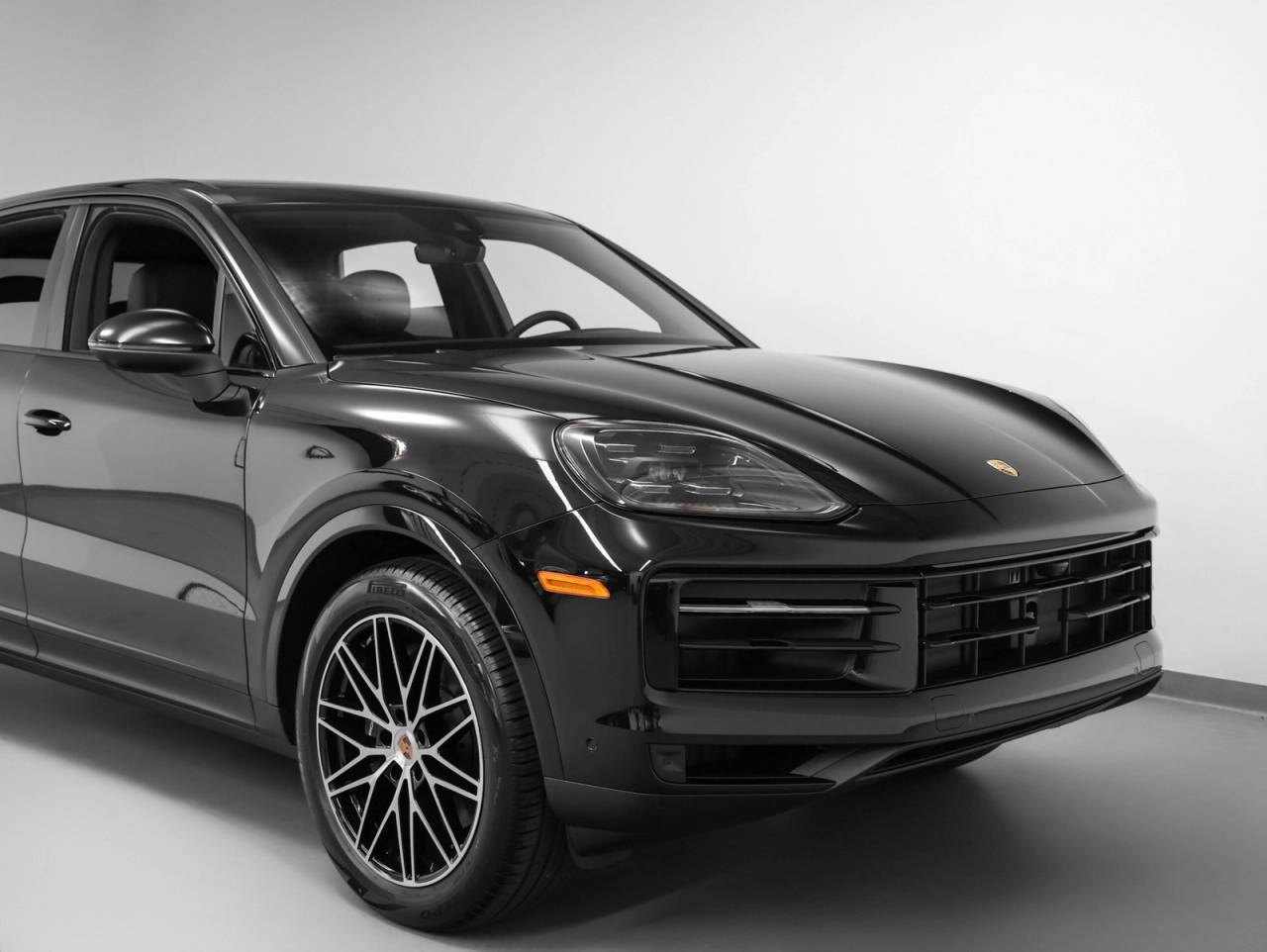 2025 Porsche Cayenne Base