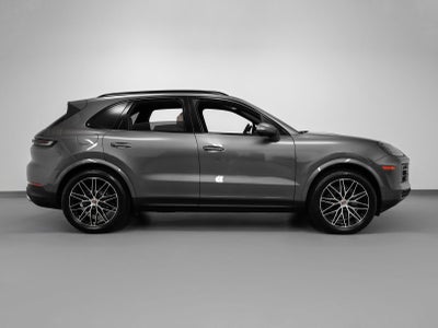 2025 Porsche Cayenne Base