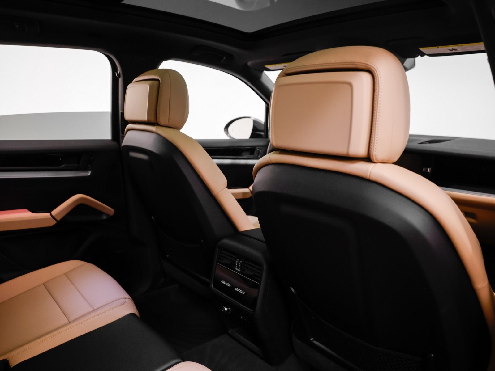 2025 Porsche Cayenne Base