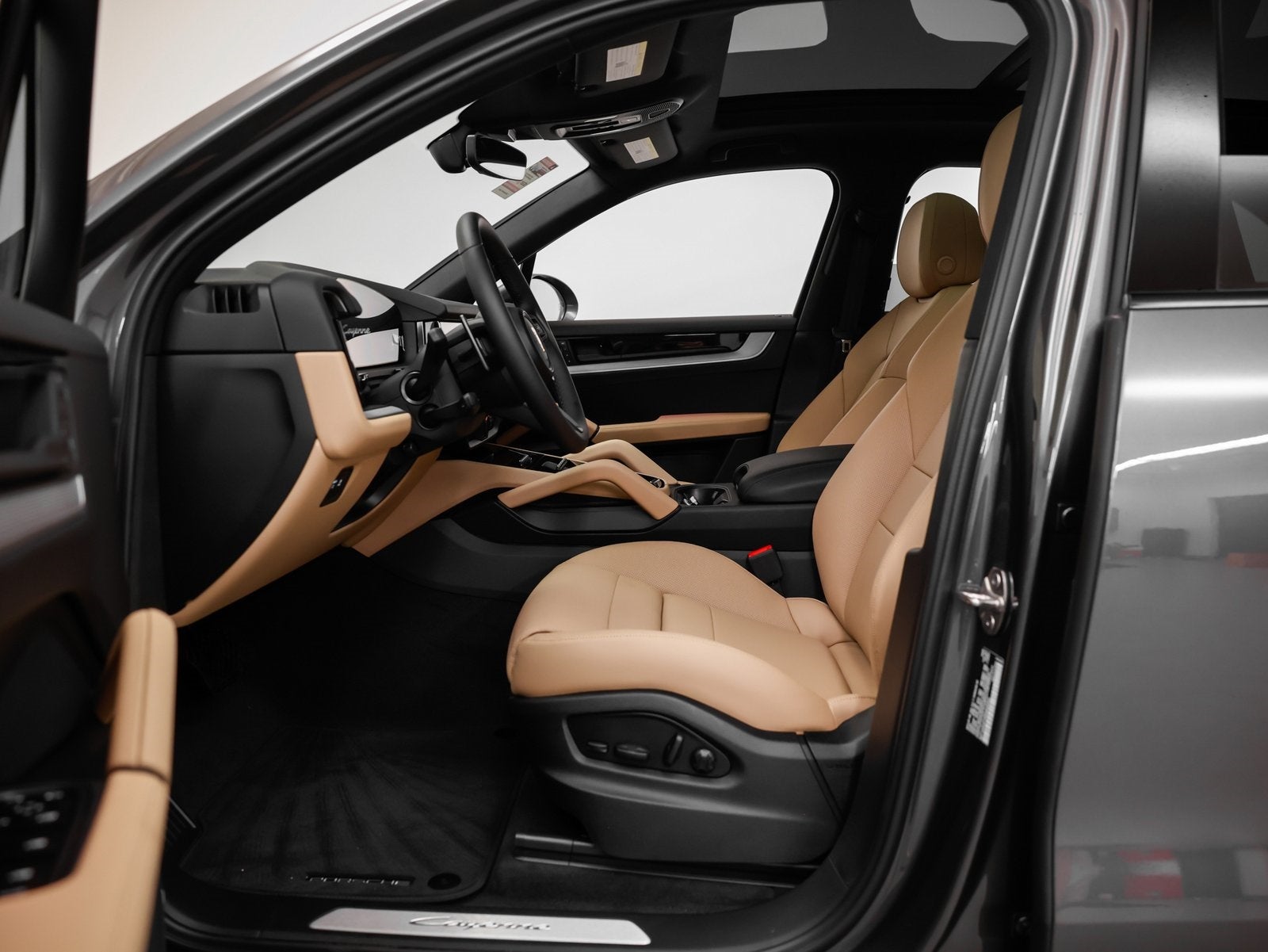 2025 Porsche Cayenne Base