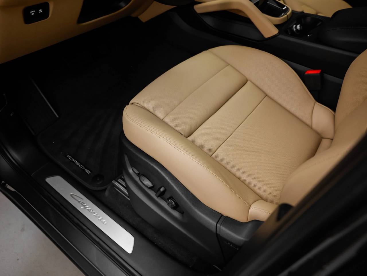 2025 Porsche Cayenne Cayenne