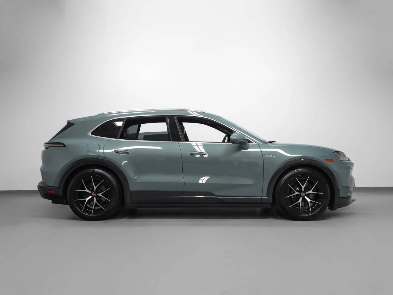 2026 Porsche Cayenne Cayenne Electric