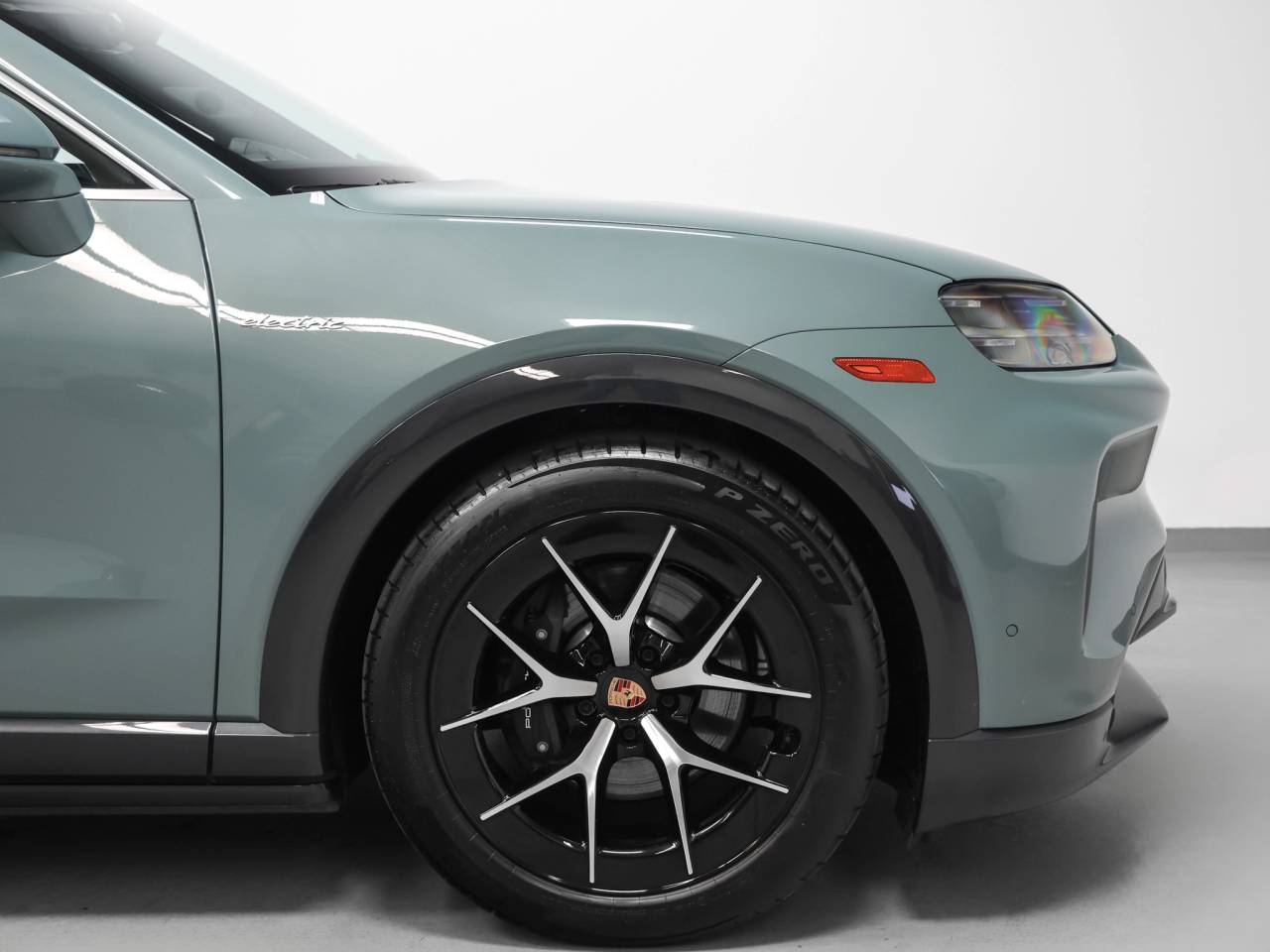 2026 Porsche Cayenne Cayenne Electric