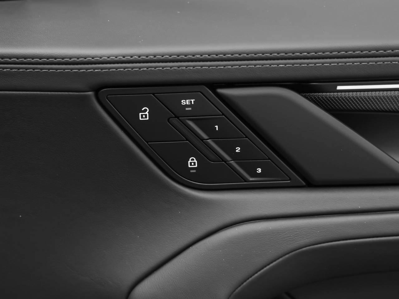 2026 Porsche Cayenne Cayenne Electric