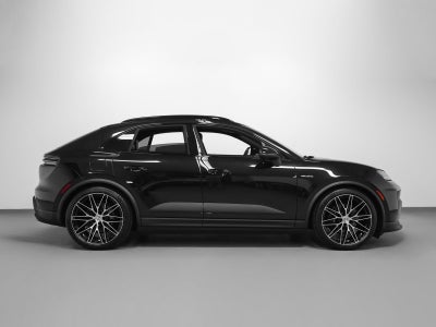 2026 Porsche Macan Macan 4 Electric