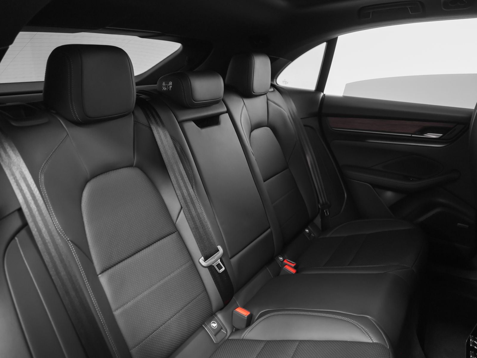 2026 Porsche Macan Macan 4 Electric