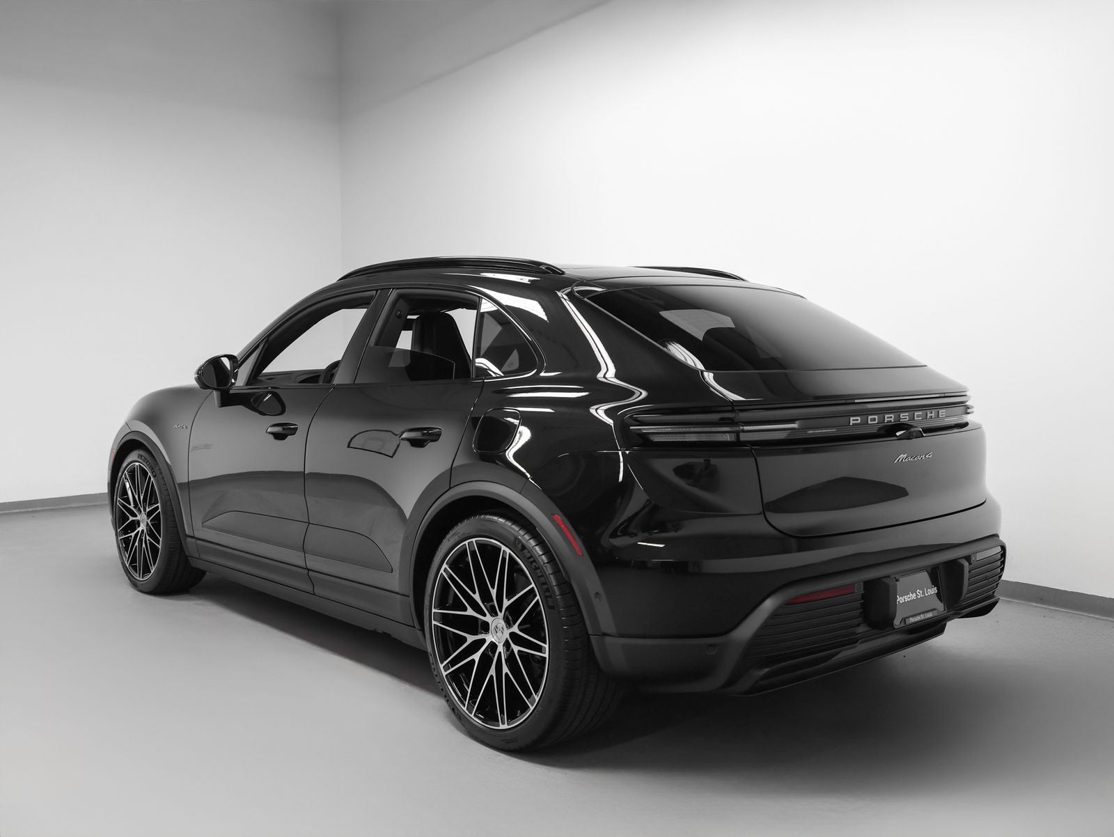 2026 Porsche Macan Macan 4 Electric