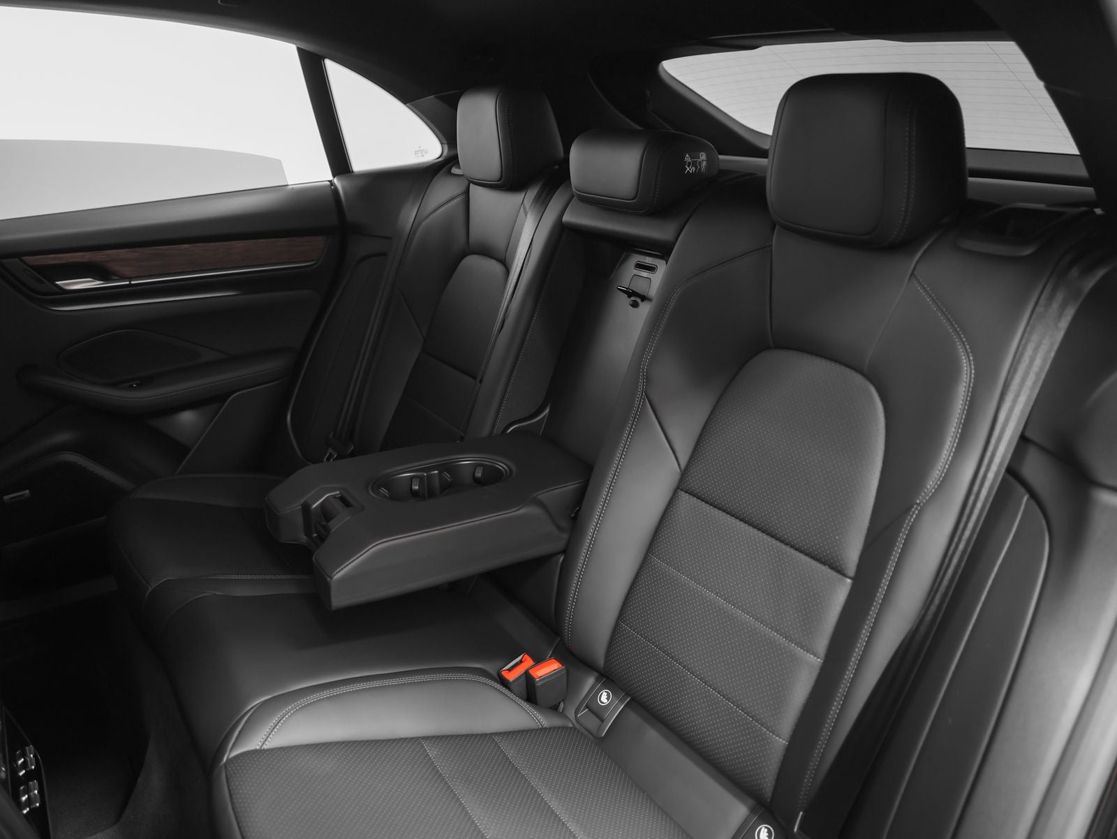 2026 Porsche Macan Macan 4 Electric