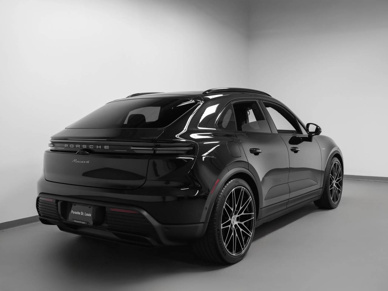 2026 Porsche Macan Macan 4 Electric