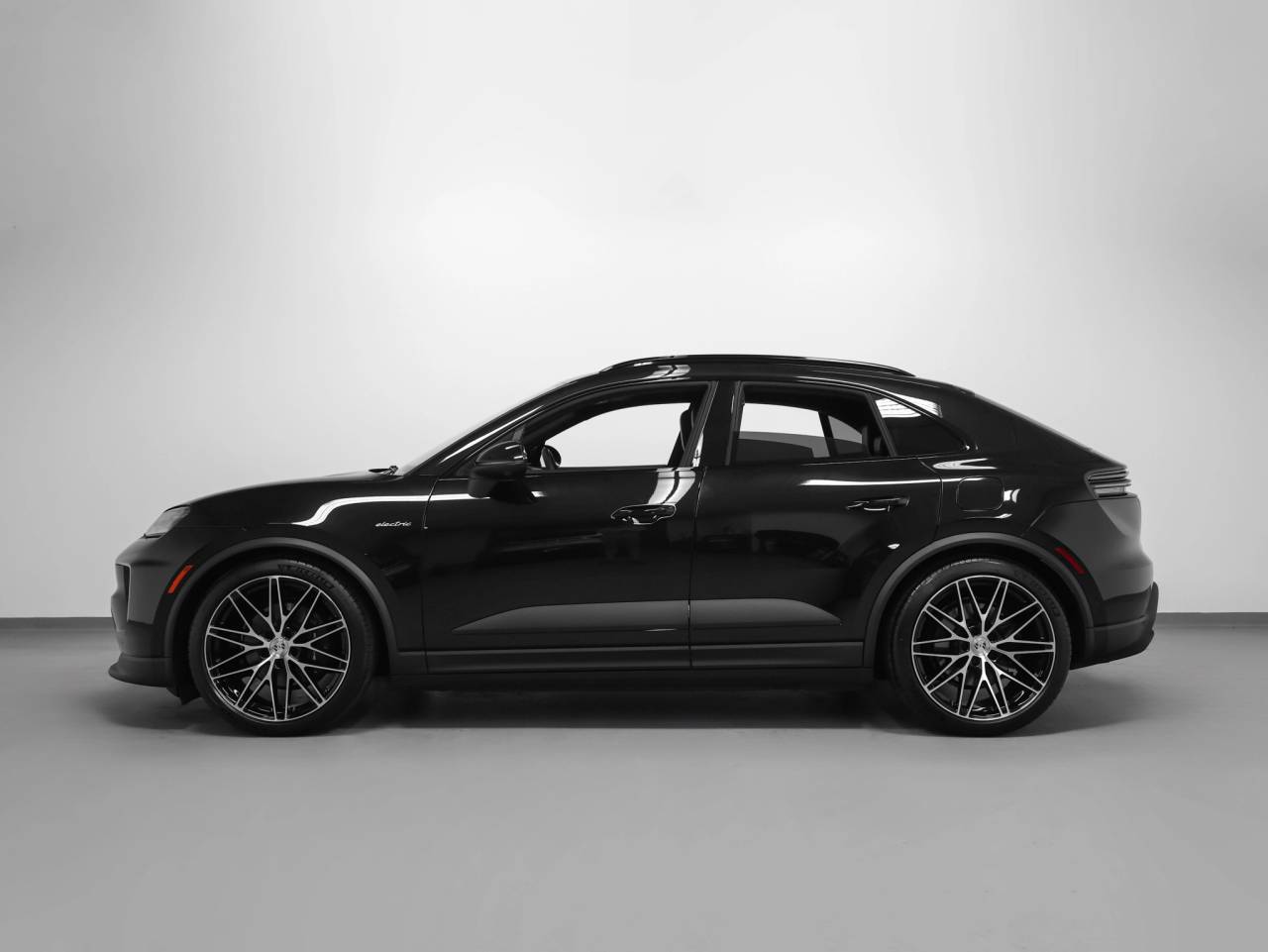 2026 Porsche Macan Macan 4 Electric
