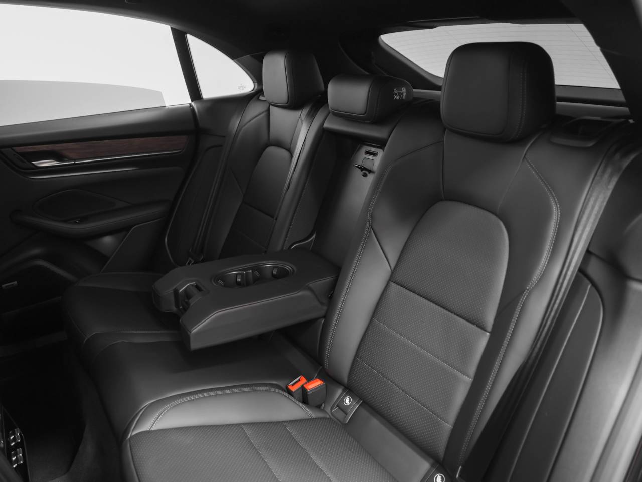2026 Porsche Macan Macan 4 Electric