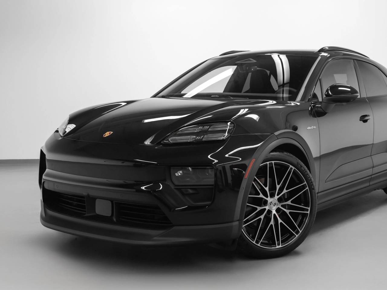 2026 Porsche Macan Macan 4 Electric