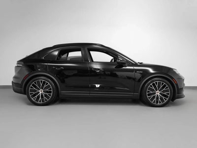 2025 Porsche Macan 4 Electric