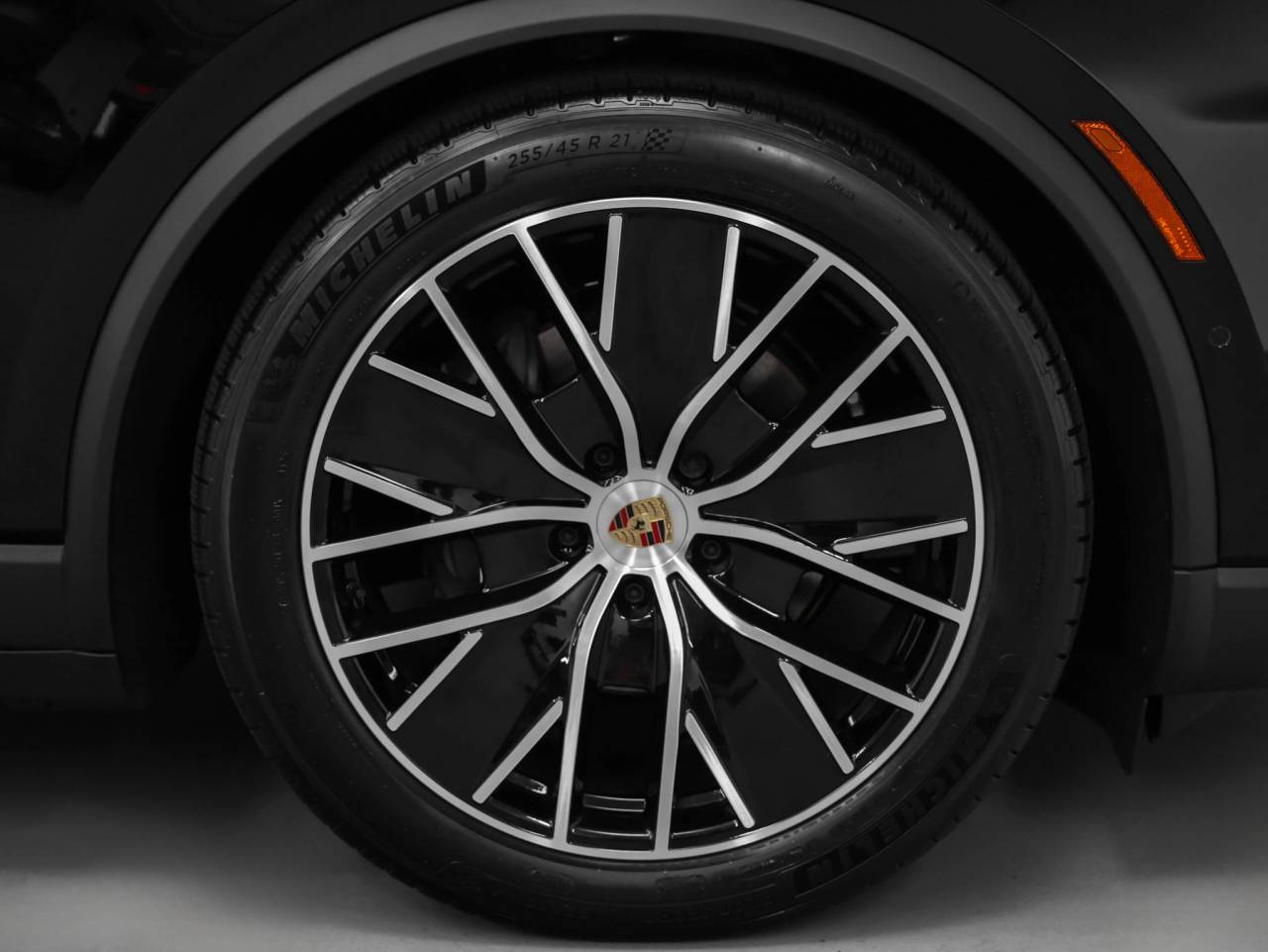 2025 Porsche Macan 4 Electric