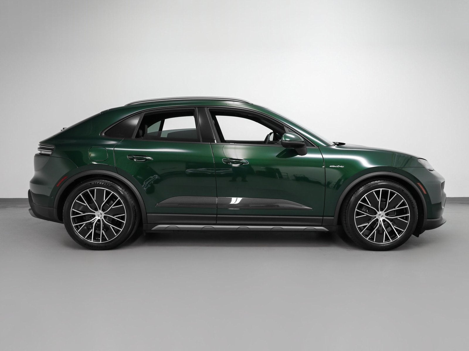 2025 Porsche Macan Macan 4 Electric