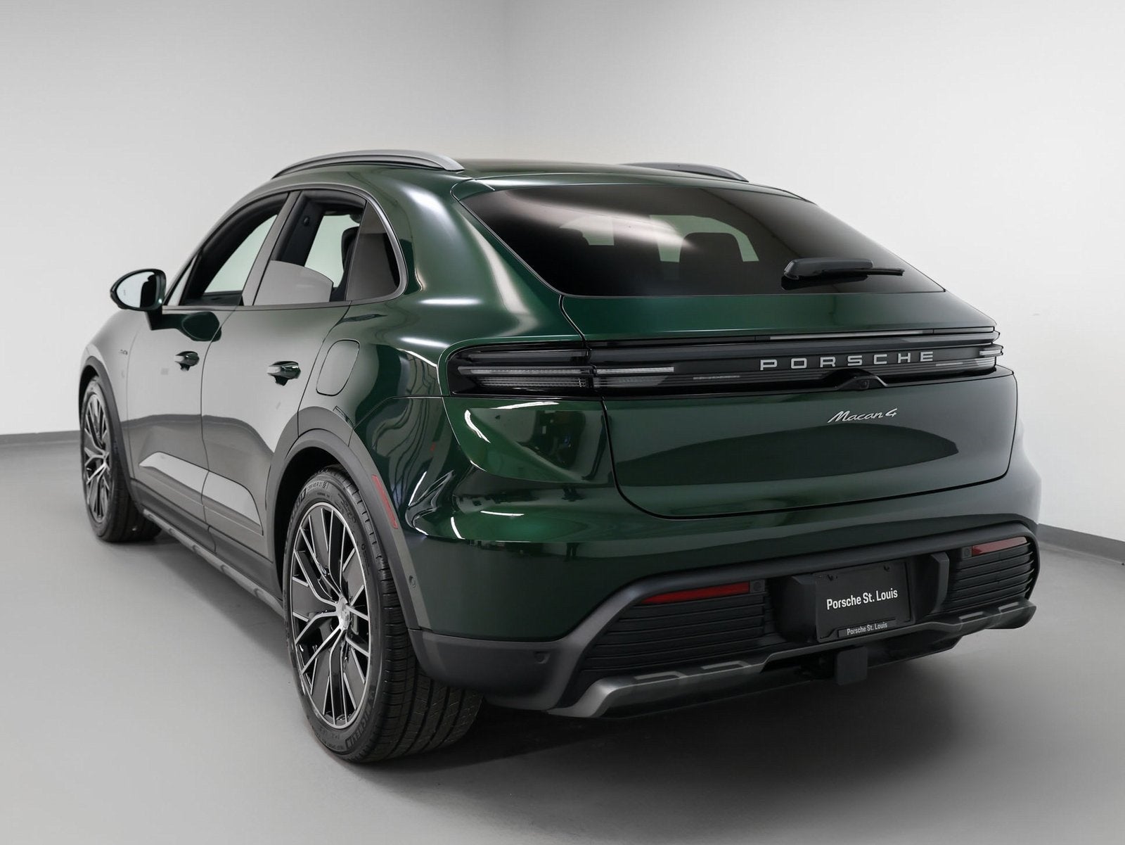 2025 Porsche Macan Macan 4 Electric