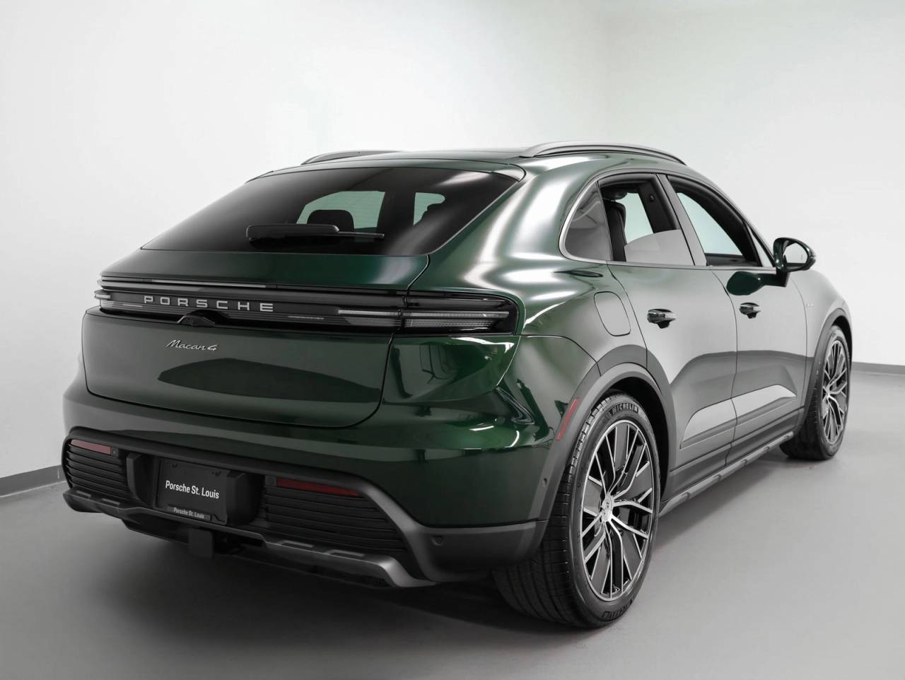 2025 Porsche Macan Macan 4 Electric