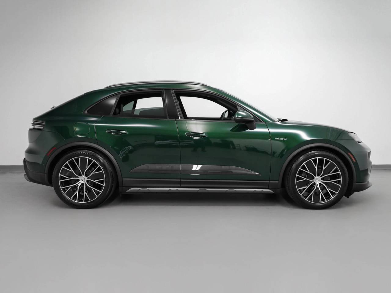 2025 Porsche Macan Macan 4 Electric