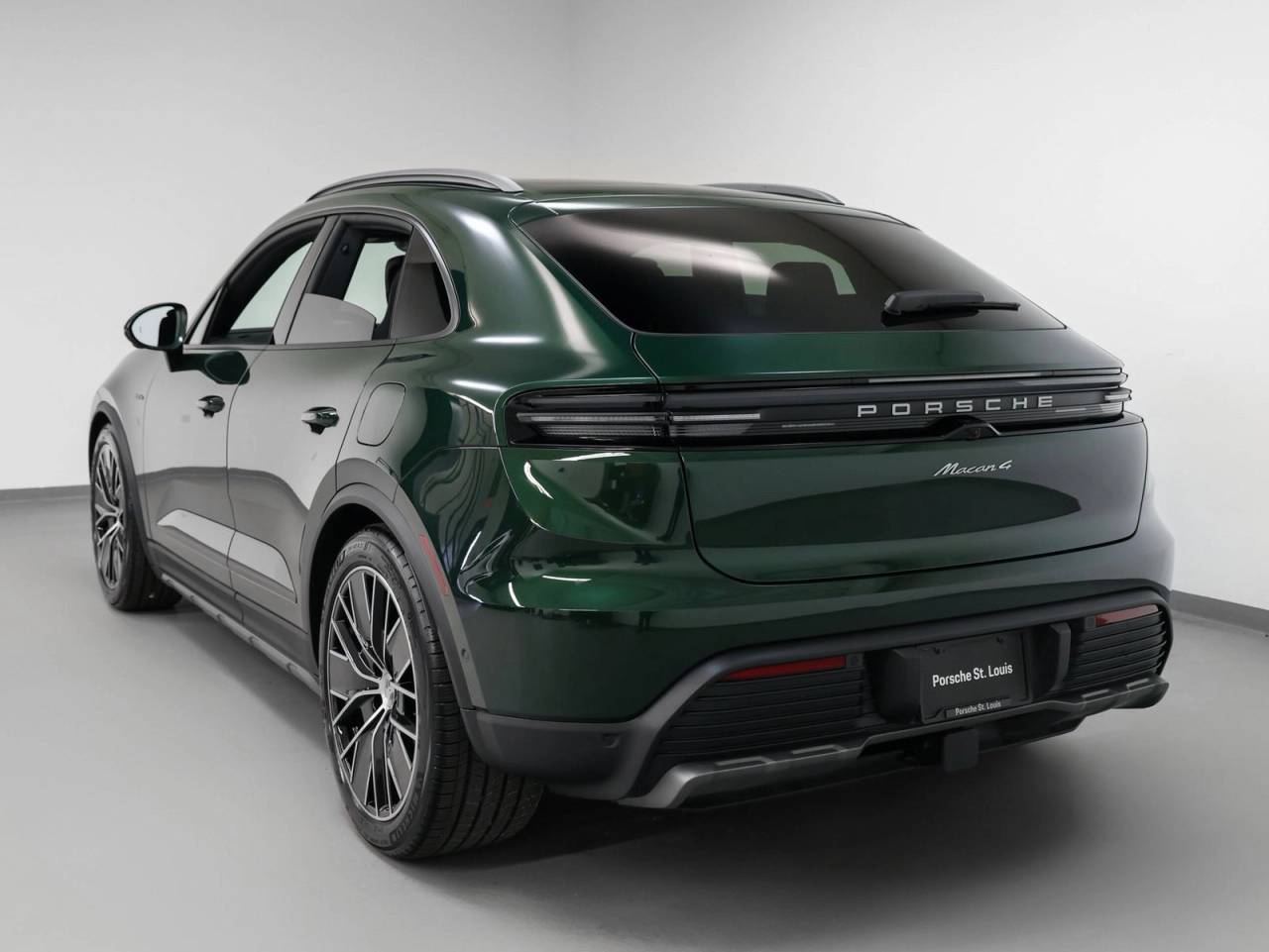 2025 Porsche Macan Macan 4 Electric