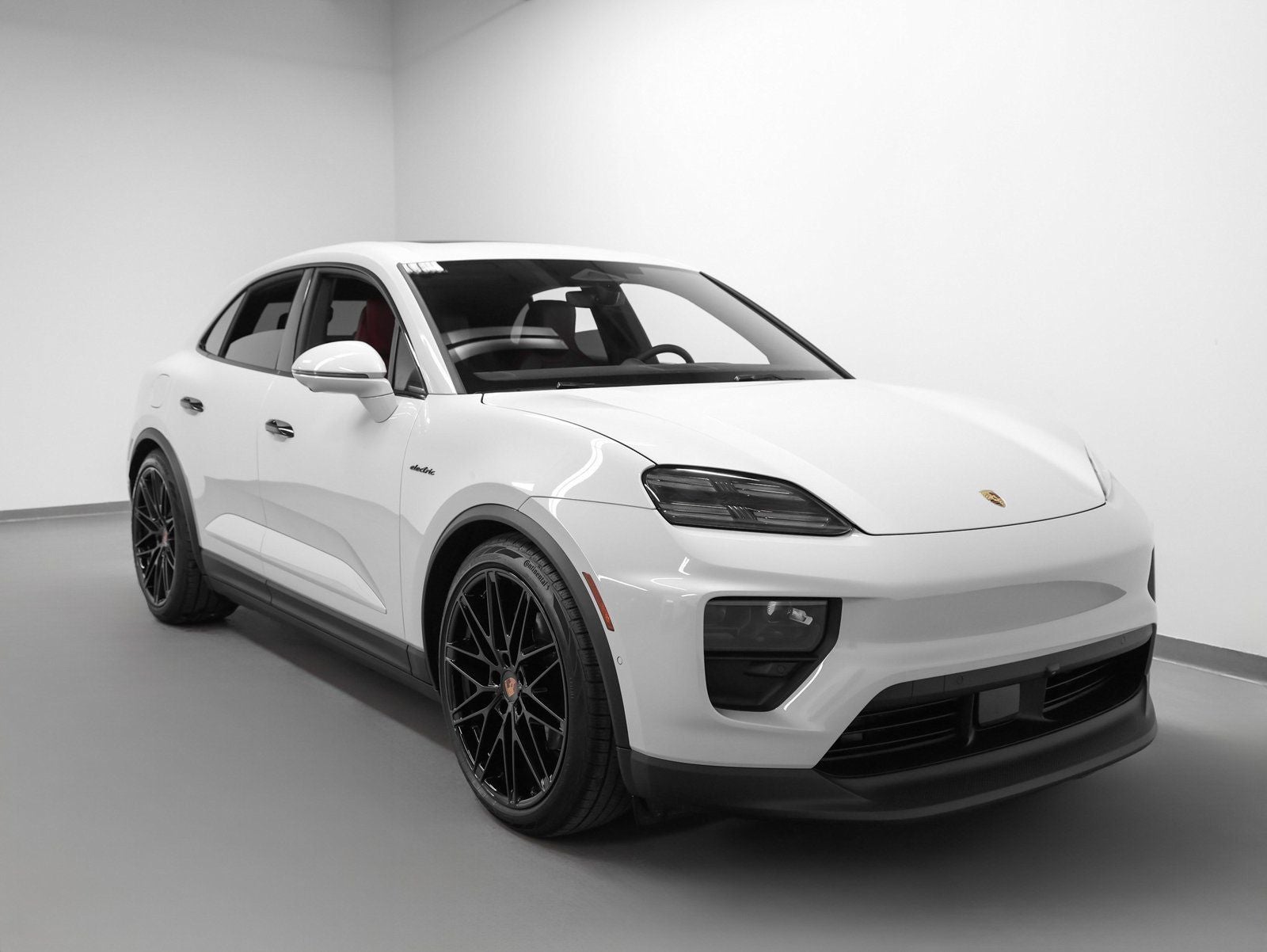 2026 Porsche Macan Macan 4 Electric