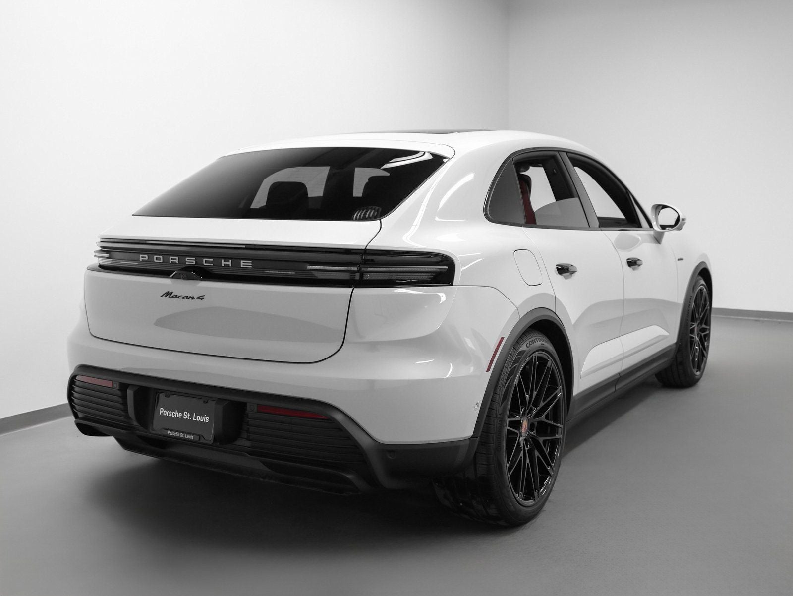 2026 Porsche Macan Macan 4 Electric