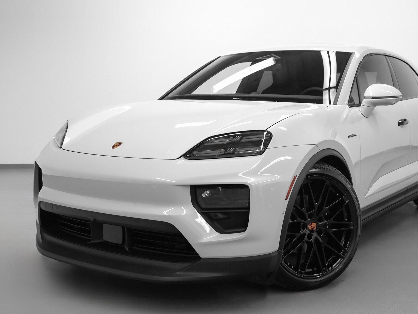 2026 Porsche Macan Macan 4 Electric