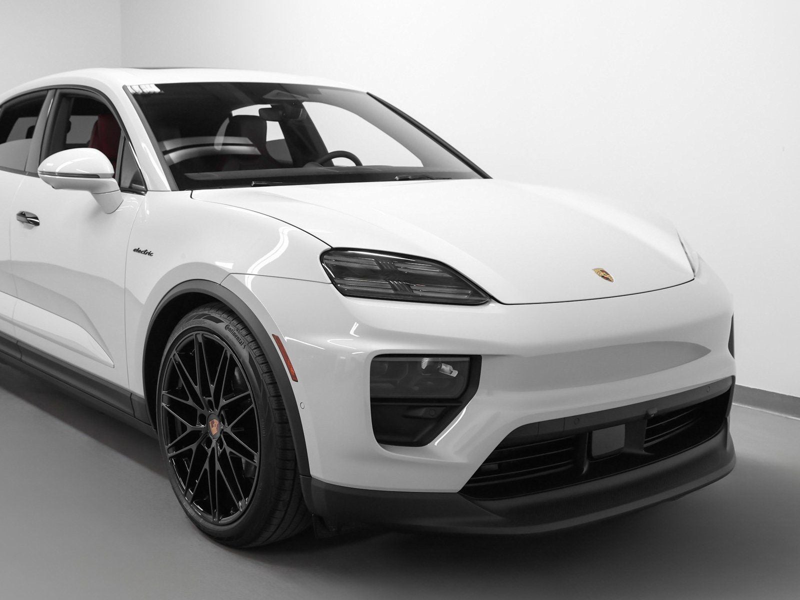 2026 Porsche Macan Macan 4 Electric