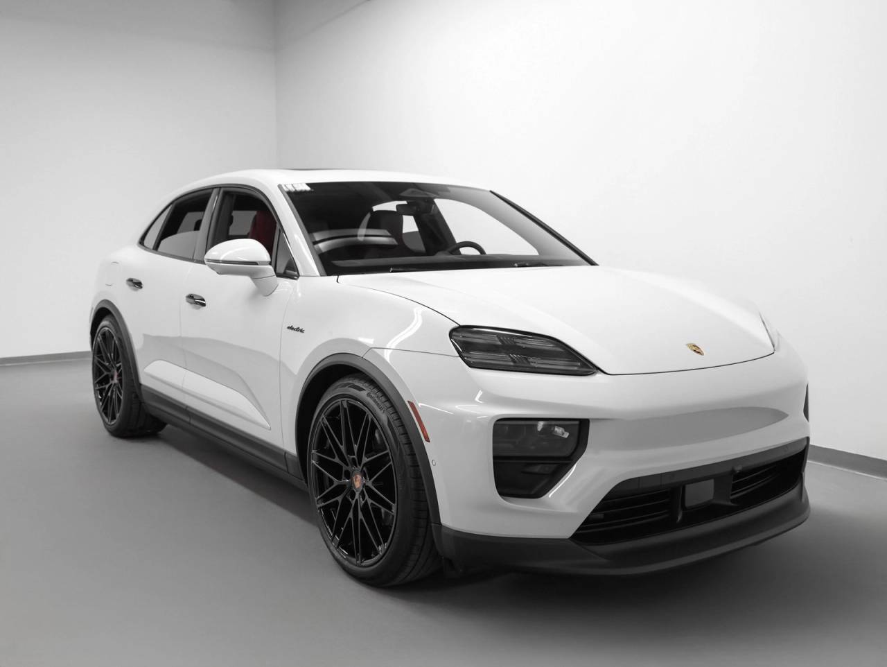 2026 Porsche Macan Macan 4 Electric