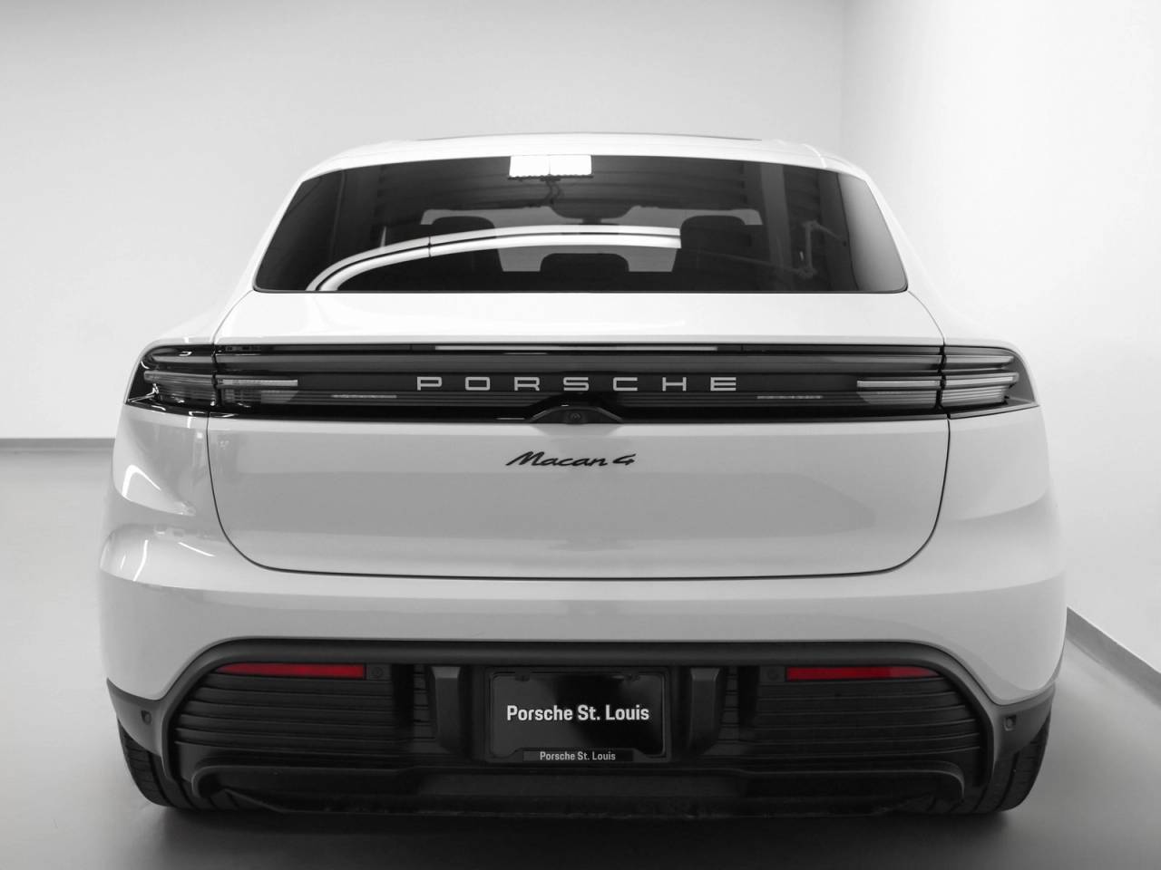 2026 Porsche Macan Macan 4 Electric