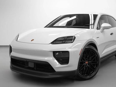 2026 Porsche Macan Macan 4 Electric