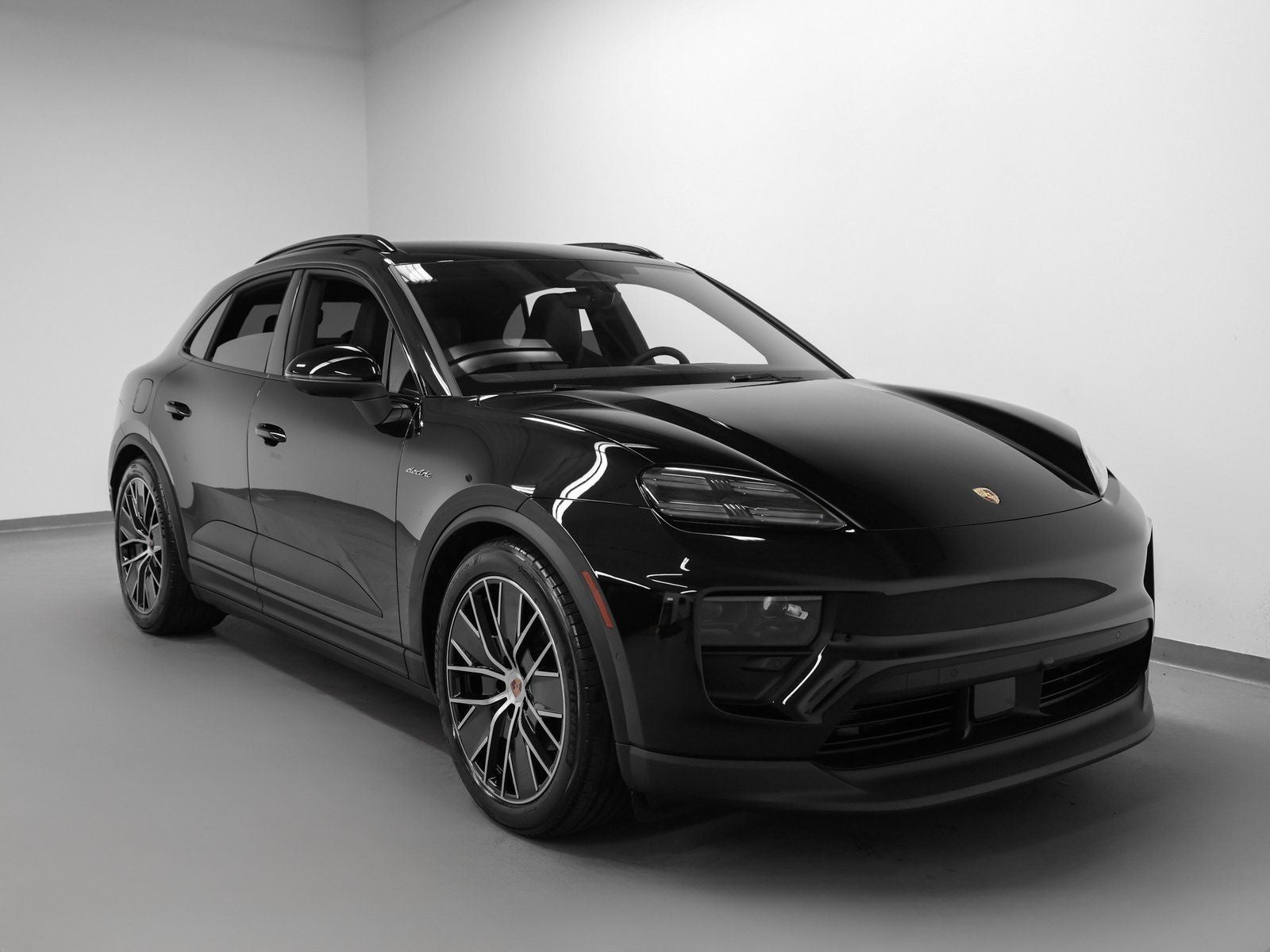 2026 Porsche Macan Macan 4 Electric