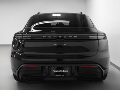 2026 Porsche Macan Macan 4 Electric