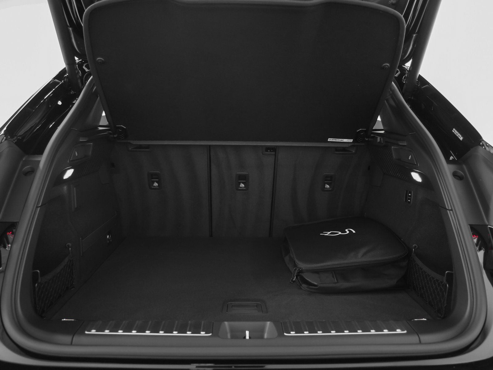 2026 Porsche Macan Macan 4 Electric