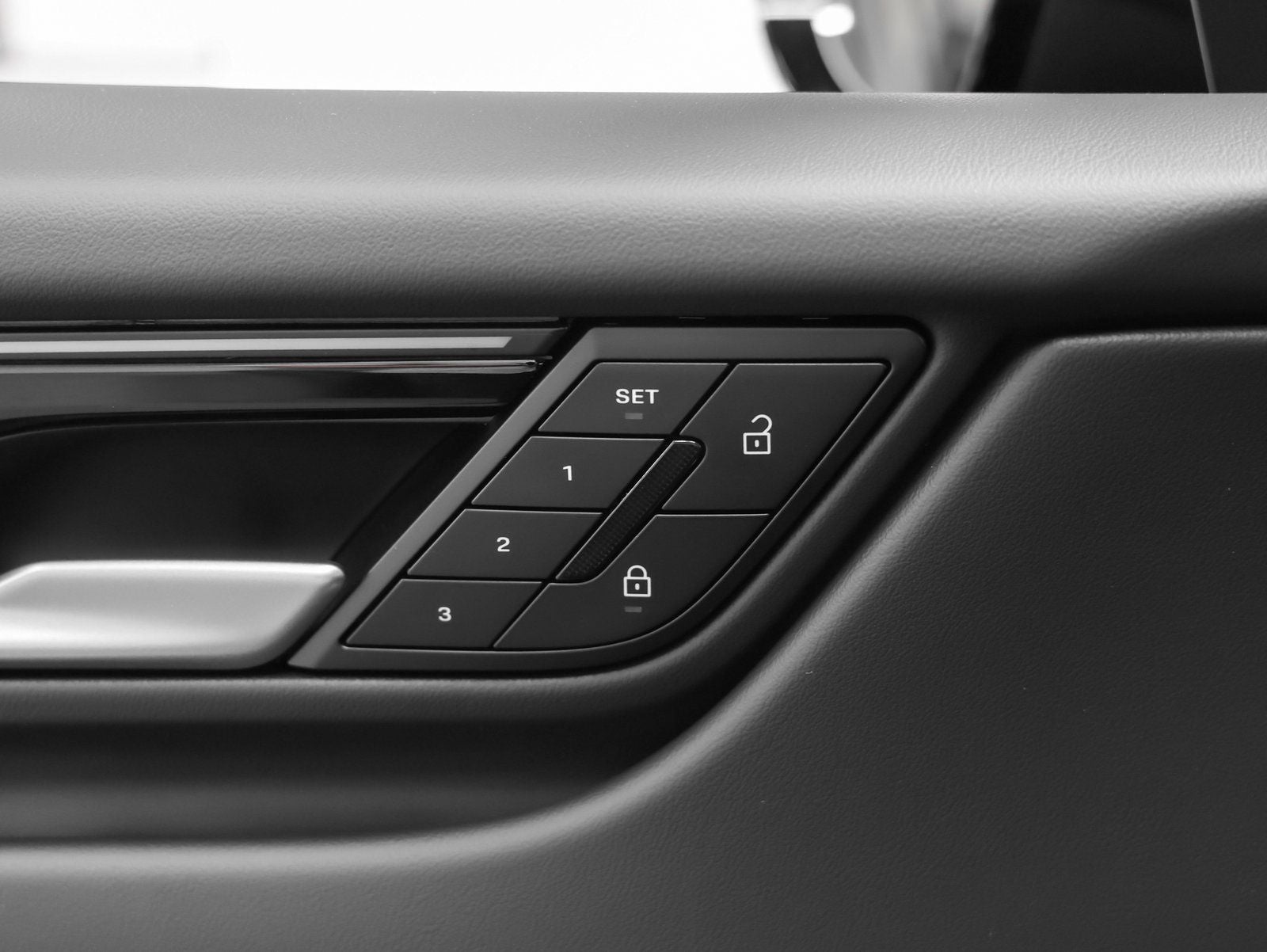 2026 Porsche Macan Macan 4 Electric