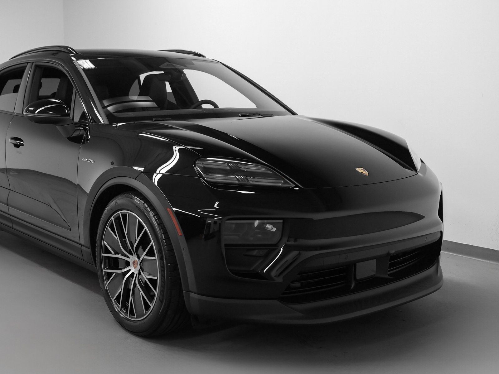 2026 Porsche Macan Macan 4 Electric