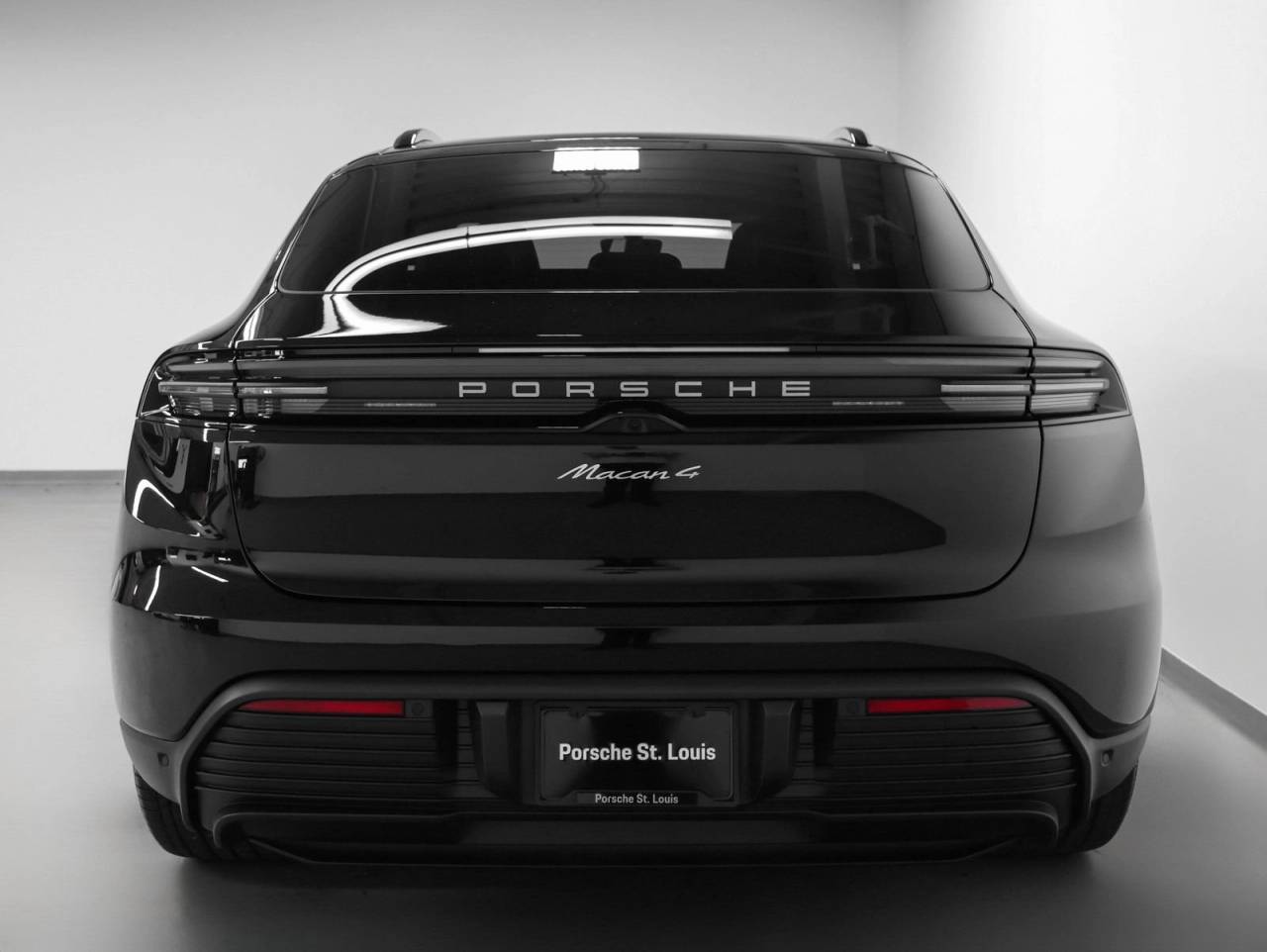 2026 Porsche Macan Macan 4 Electric