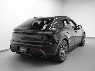 2026 Porsche Macan Macan 4 Electric