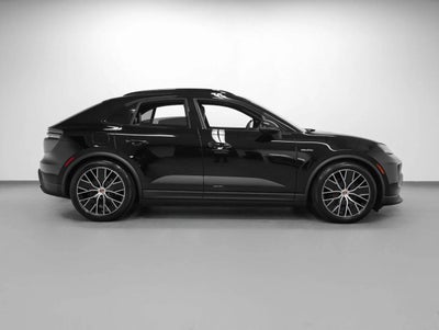 2026 Porsche Macan Macan 4 Electric