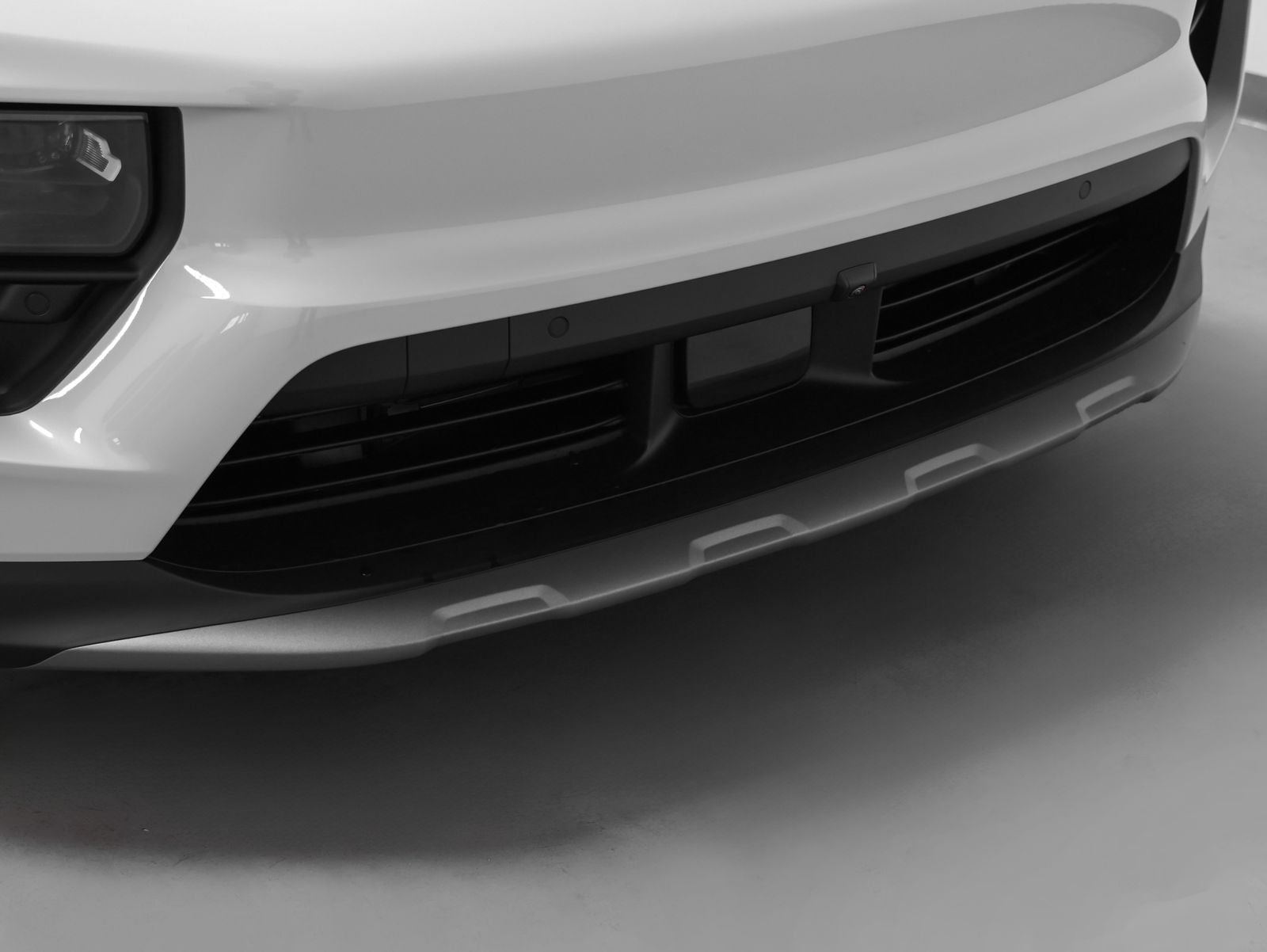2026 Porsche Macan 4 Electric